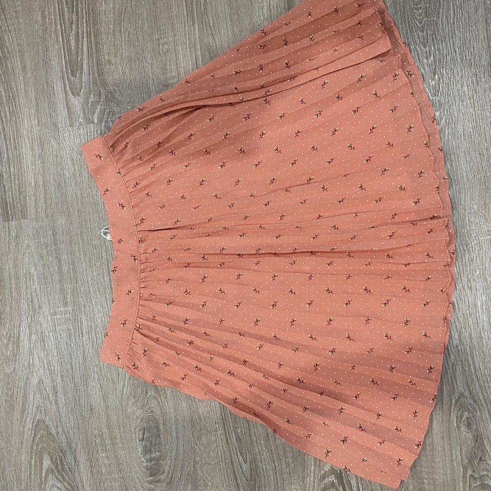 Clockhouse skirt size S NWT
